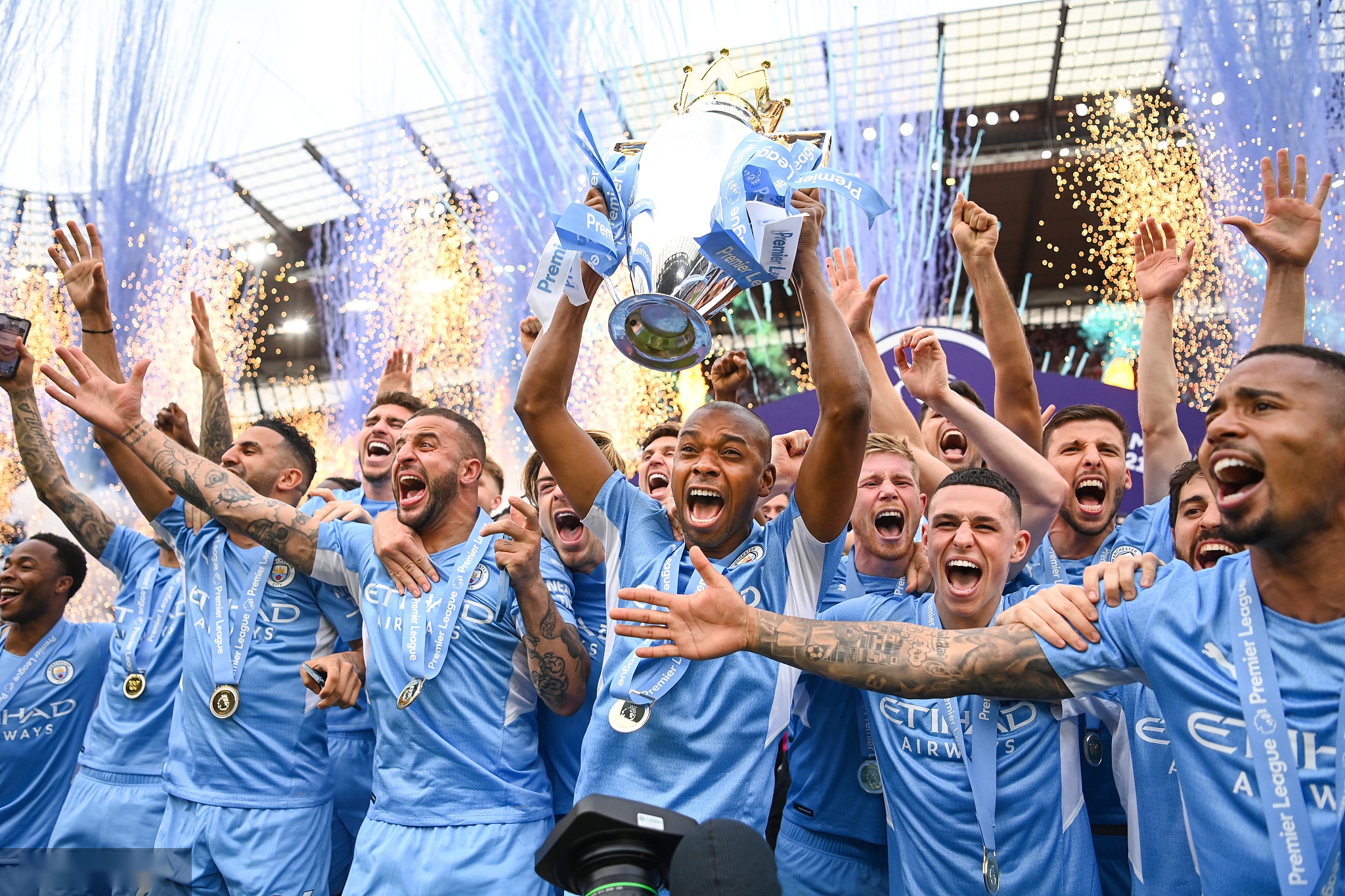 年轻球员正 年轻球员正